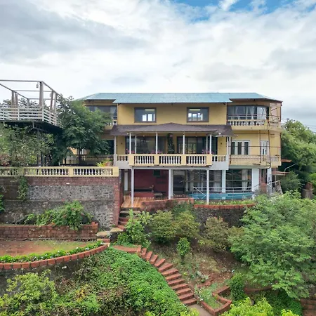 Stayvista's Serenity Hills: Luxe Retreat with Valley Views and Pool-3